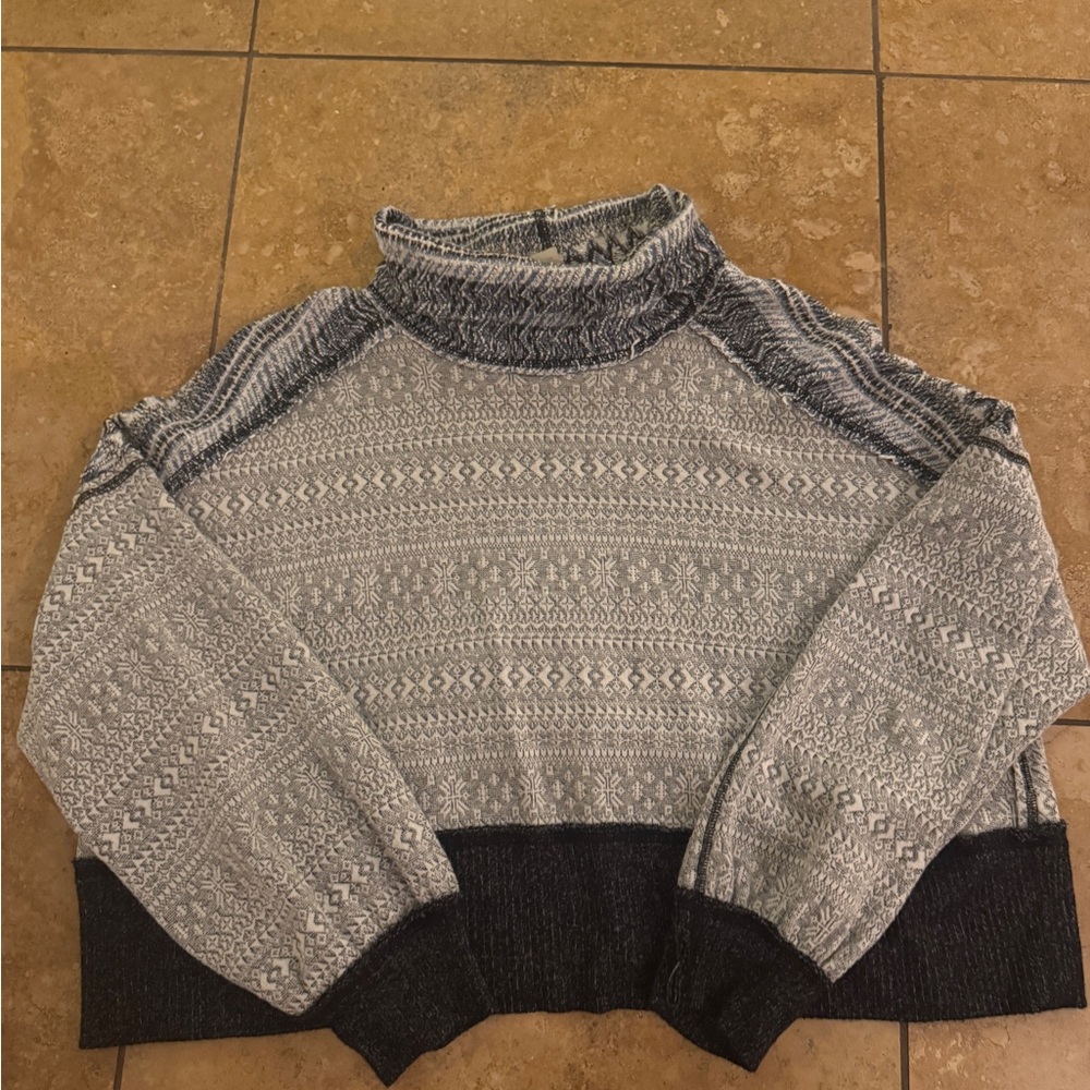 We The Free Blue and Gray Patterned Turtleneck Sweater